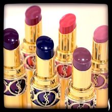 YVES SAINT LAURENT Rouge Volupté Shine