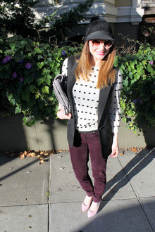 Pink, Poms, Pumps & Pearly Whites!, ootd, fashion, fashion blogger