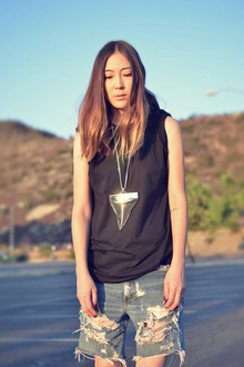 TEAMING WITH SHARKS, casual, ripped denim shorts, black tank top, shark necklace