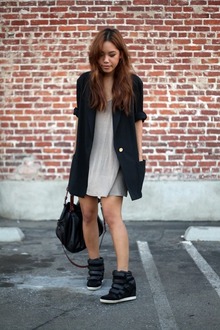 black lady, blazer, black, casual