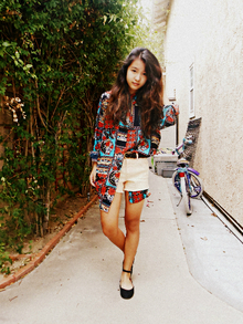 I'm a loser, baby., ootd, outfit, fashion, style, lookbook, Minkpink, blouse, peach, shorts, high waisted, vintage