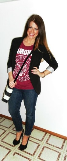 Ramones Remix., blazers, black, ramones, band tee, t-shirt, burgundy, jcrew, h&m, target, asos, forever21, studded, studs, pumps, shoes, heels, crossbody, purses, kate spade, striped, casual