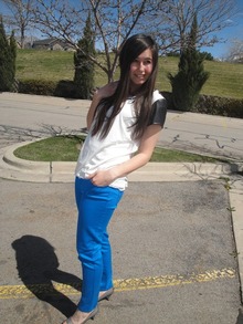 Coachella Outfit, coachella outfit, blue jeans, silver heels, casual, 