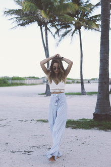Reformation, polkadot, urbanoutfitters, crochettop