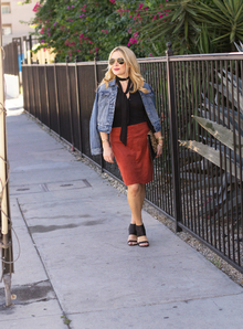 Suede Skirt. Skinny Scarf.