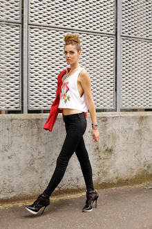 Trend Edit : Crop Tops - The Blonde Salad